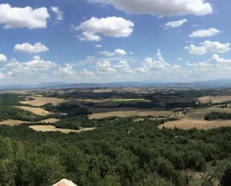 公寓 Torre Medievale In Borgo Del 1100 马尔夏诺